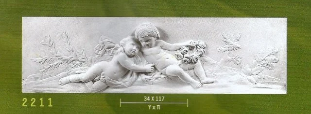 Οριζόντιο ανάγλυφο με άλογο σε καλπασμό και διακοσμητικά στοιχεία.